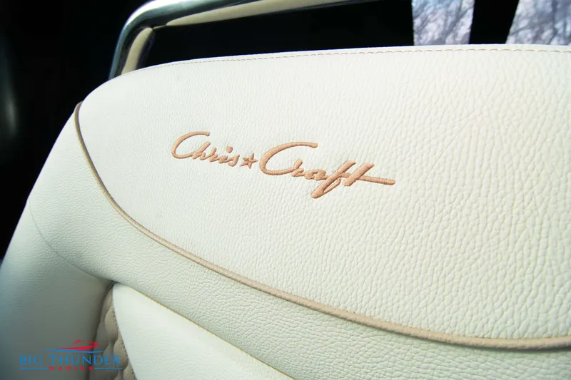 Slide: The Image of Chris-Craft Calypso 35 2024 - 56