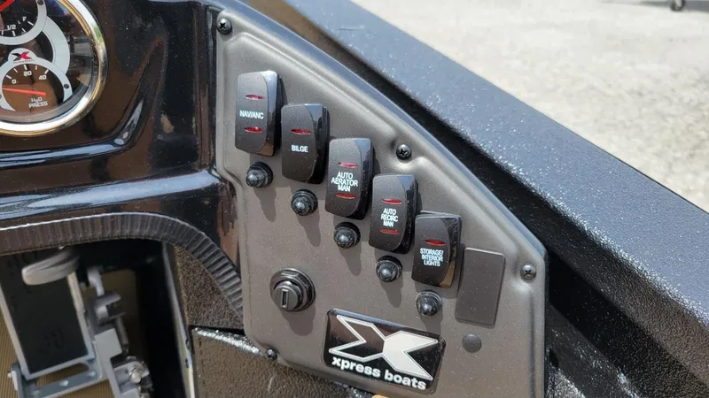 Slide: The Image of Control panel of 2025 Xpress H20C Crappie boat with Yamaha Vmax 175. - 9