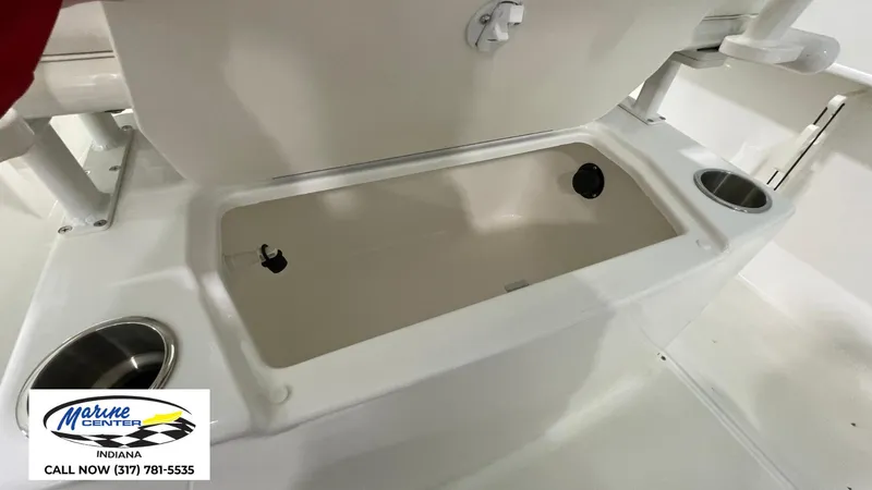 Slide: The Image of Bayliner Trophy T22CC 2024 - 8