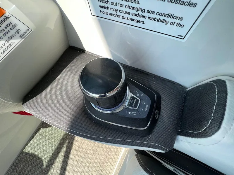 Slide: The Image of Crownline Boats E305 2024 - 12