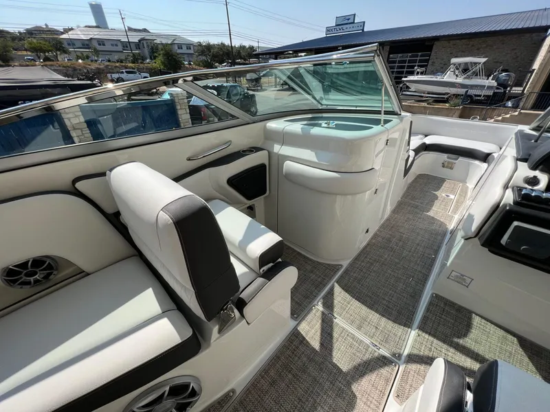 Slide: The Image of Crownline Boats E305 2024 - 13