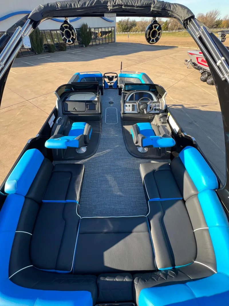 Slide: The Image of Trifecta 25Sport C9 DC 3.0 2024 - 9