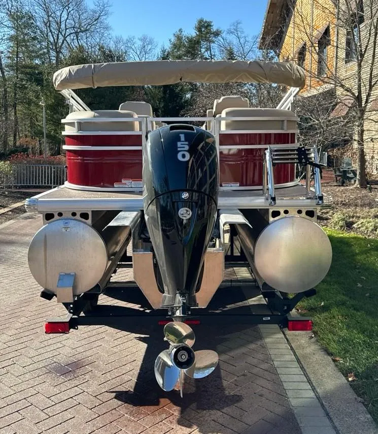 Slide: The Image of 2024 Sun Tracker Party Barge 22 XP3 pontoon boat with 150 HP engine. - 3