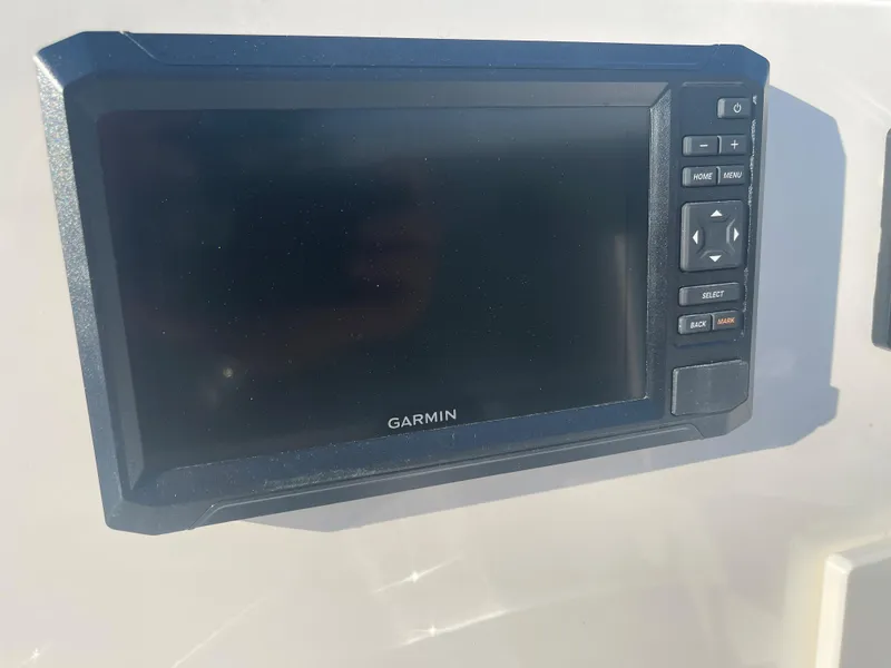 Slide: The Image of Garmin display on 2024 Sundance B20CCR boat. - 7