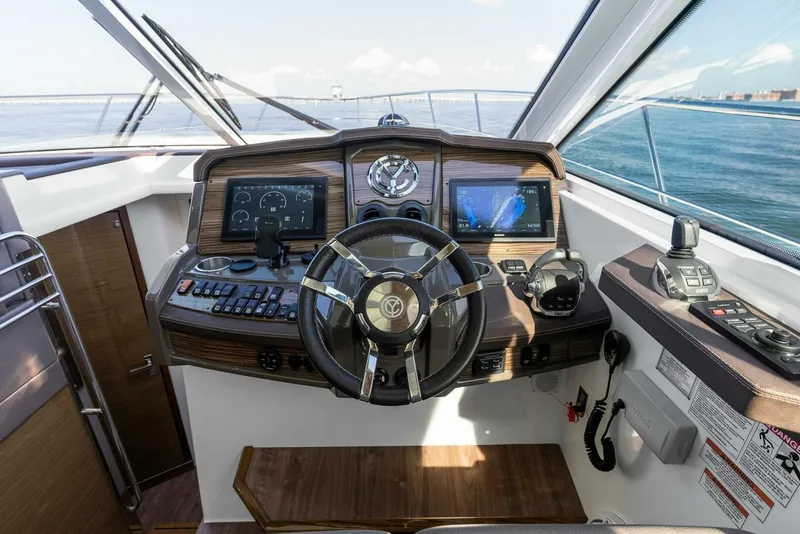 Slide: The Image of 2018 Cruisers 45 Cantius 'Royal Speerit III' - 19