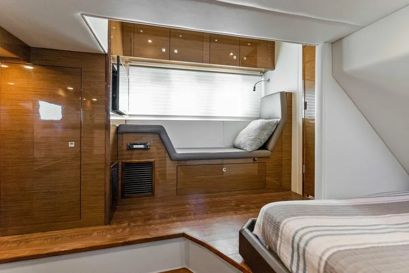 Slide: The Image of 2018 Cruisers 45 Cantius 'Royal Speerit III' - 32