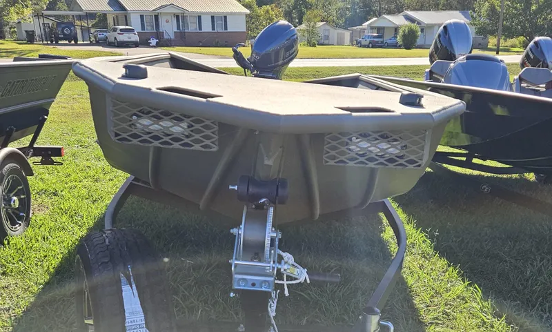 Slide: The Image of G3 Gator Tough 18 DK 2024 - 10