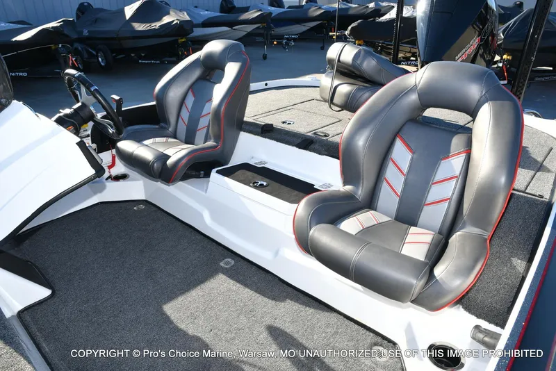 Slide: The Image of Nitro Z20 SC PRO PACK 2022 - 11