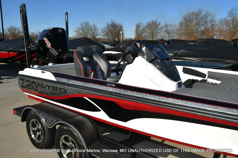 Slide: The Image of Nitro Z20 SC PRO PACK 2022 - 14