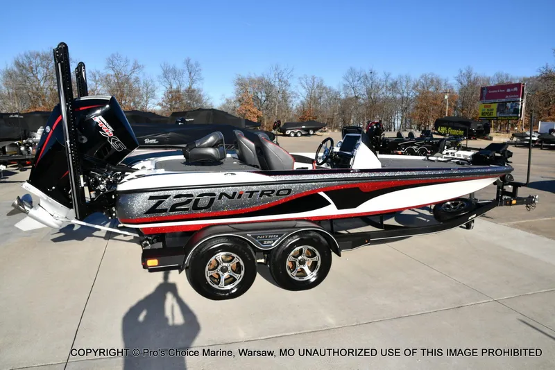 Slide: The Image of Nitro Z20 SC PRO PACK 2022 - 17