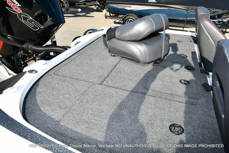 Slide: The Image of Nitro Z20 SC PRO PACK 2022 - 32