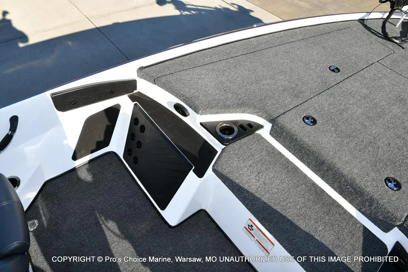 Slide: The Image of Nitro Z20 SC PRO PACK 2022 - 42