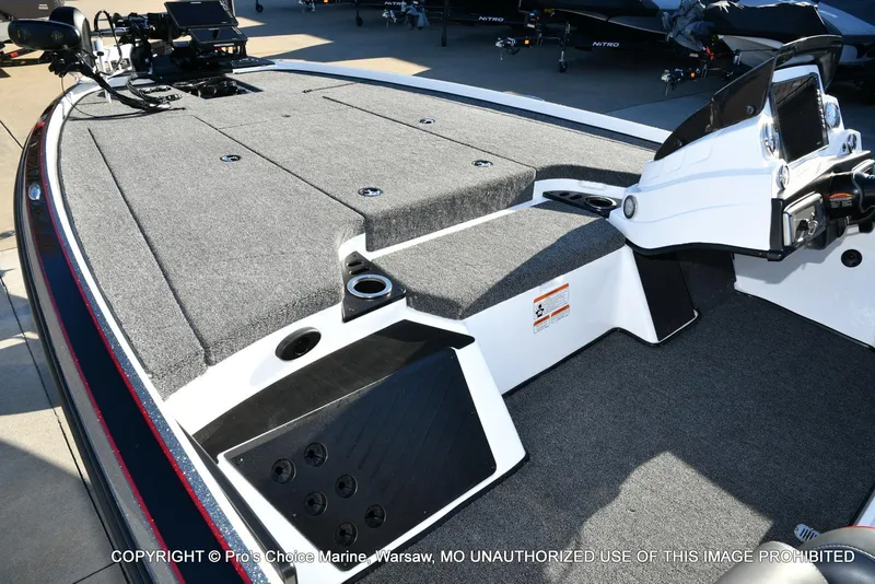 Slide: The Image of Nitro Z20 SC PRO PACK 2022 - 9