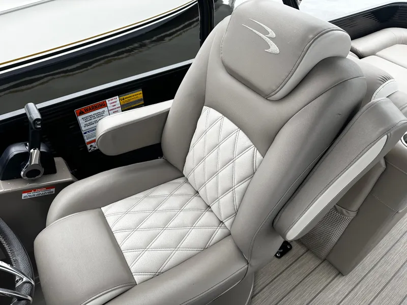 Slide: The Image of 2018 Bennington G25 boat captain's chair with diamond-stitched upholstery. - 8