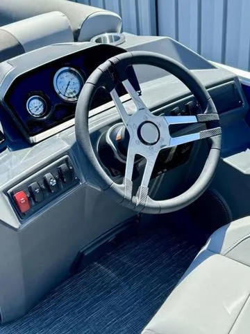 Slide: The Image of 2024 Bennington 20 SVF boat dashboard and steering wheel. - 10