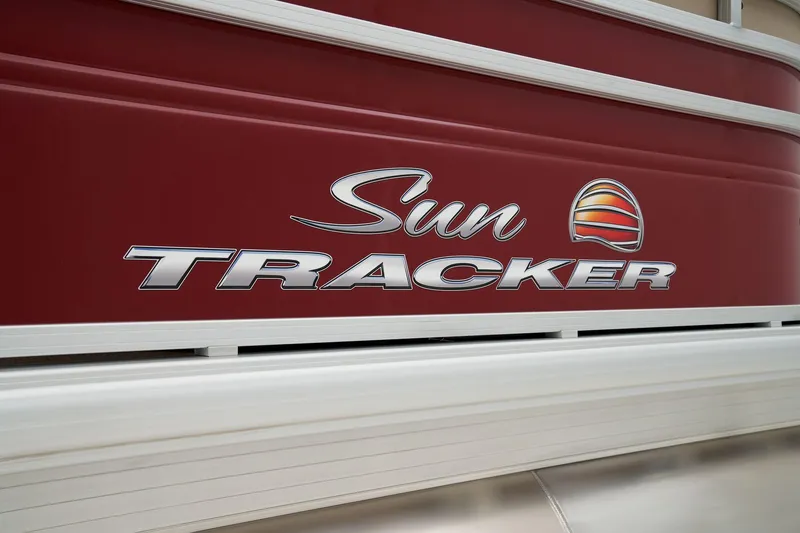 Slide: The Image of Sun Tracker Party Barge 22 XP3 2024 - 21