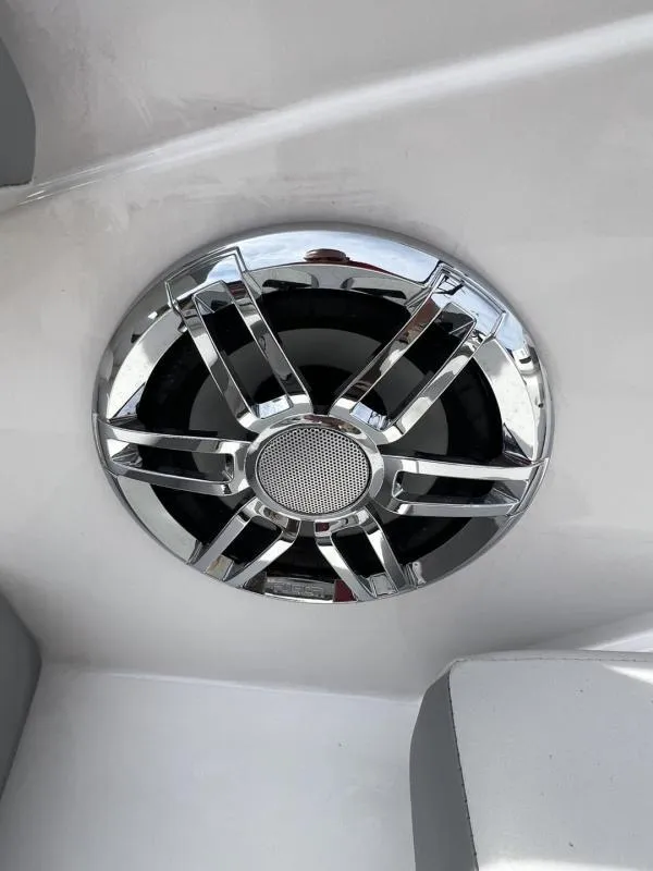 Slide: The Image of Chrome speaker on 2023 Hurricane SS205-IO 4.5 MPI boat. - 25