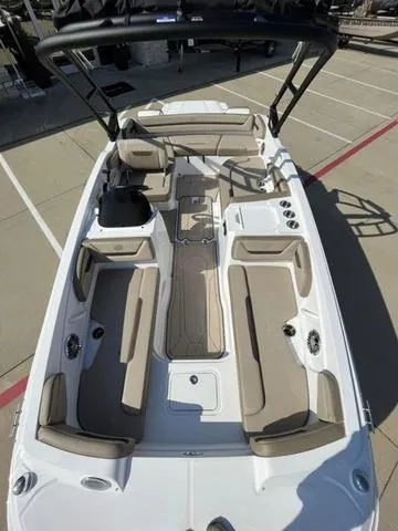 Slide: The Image of Hurricane SS205-IO 4.5 MPI 2024 - 15