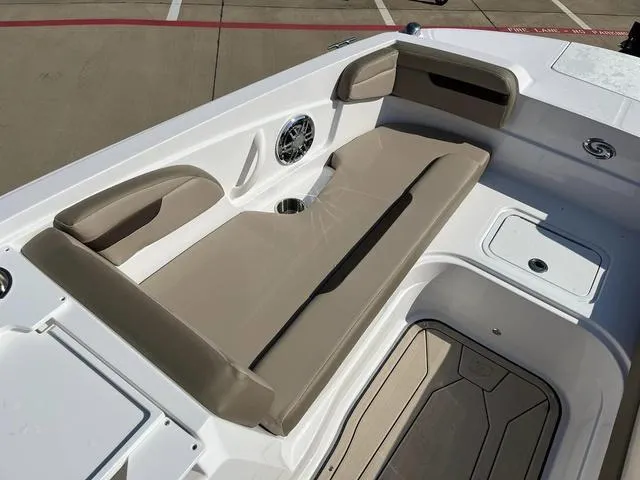 Slide: The Image of Hurricane SS205-IO 4.5 MPI 2024 - 7