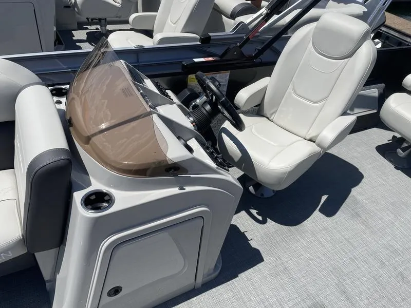 Slide: The Image of Sylvan Mirage X3 PartyFish 2024 - 13