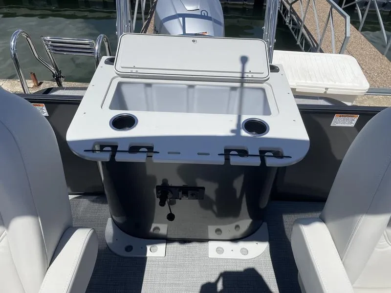 Slide: The Image of Sylvan Mirage X3 PartyFish 2024 - 19