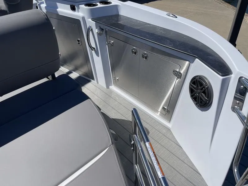 Slide: The Image of Sylvan S-5 CLZ 2024 - 18