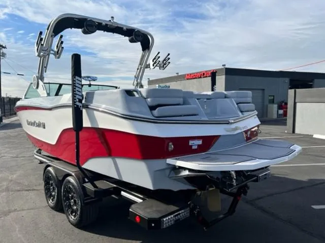 Slide: The Image of MasterCraft XT24 2024 - 8