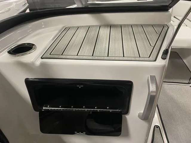 Slide: The Image of Yamaha SX195 2024 - 10