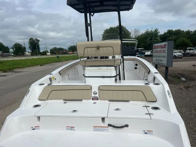 Slide: The Image of Yamaha 190 FSH Sport 2024 - 5