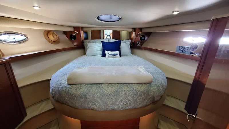 Slide: The Image of Master Stateroom Forward - 21