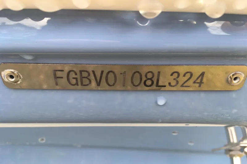 Slide: The Image of 2024 Chaparral 19 SSi OB boat identification plate with serial number FGBV0108L324. - 20