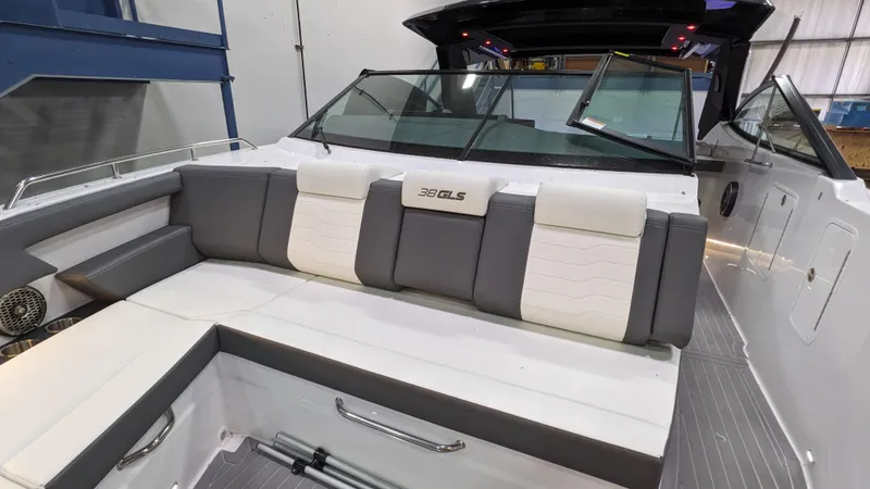 Slide: The Image of Image 6 - 6