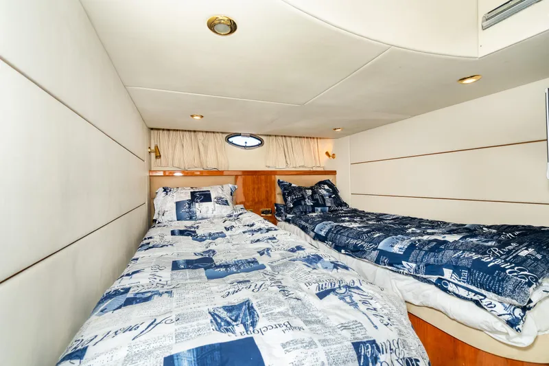 Slide: The Image of Sunseeker Portofino 47 2007 - 50