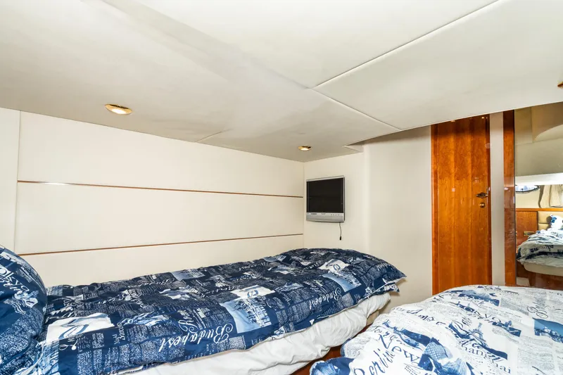 Slide: The Image of Sunseeker Portofino 47 2007 - 52