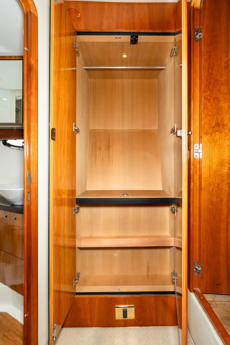 Slide: The Image of Sunseeker Portofino 47 2007 - 71