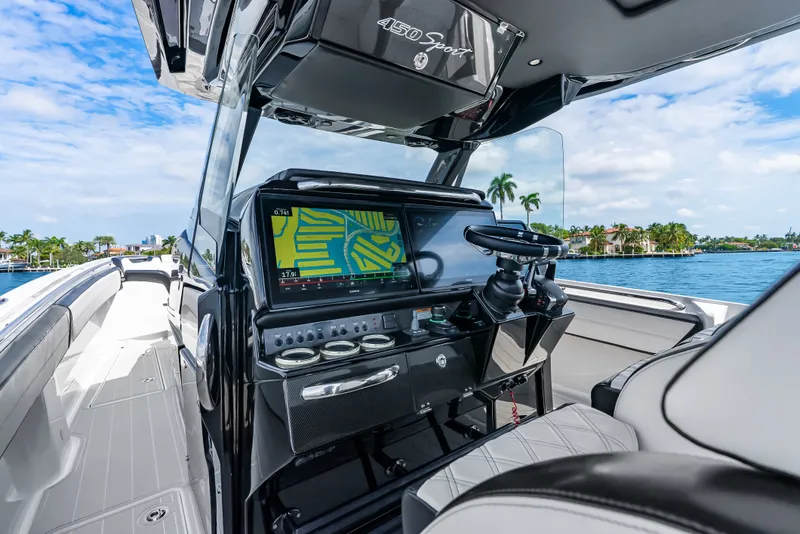 Slide: The Image of Nortech 450 Sport 2024 - 65