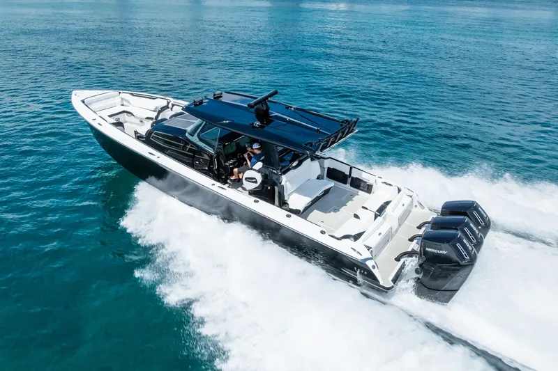 Slide: The Image of Nortech 450 Sport 2024 - 25