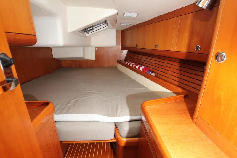 Slide: The Image of Aft P cabin - 31