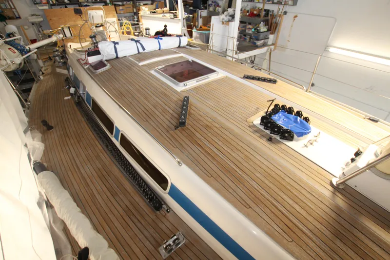 Slide: The Image of S coachroof - 7