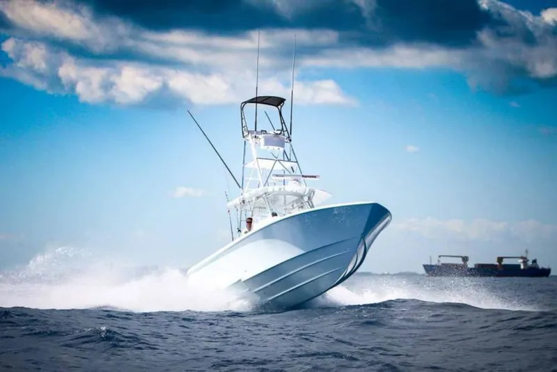 Slide: The Image of Contender 39 Fisharound 2027 - 1