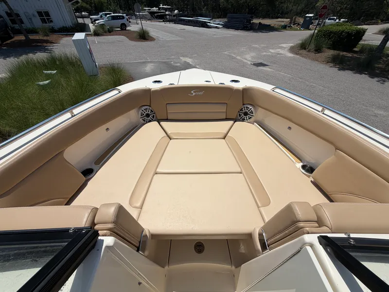 Slide: The Image of Scout 255 DORADO 2024 - 24