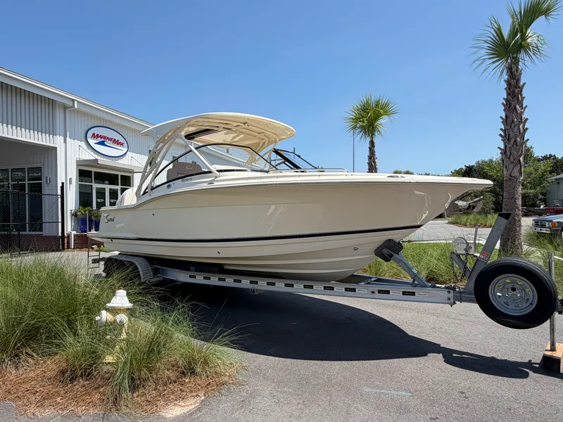 Slide: The Image of Scout 255 DORADO 2024 - 2