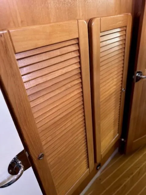 Slide: The Image of FORWARD CABIN STORAGE - 46