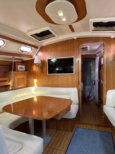 Slide: The Image of Catalina 470 2009 - 54