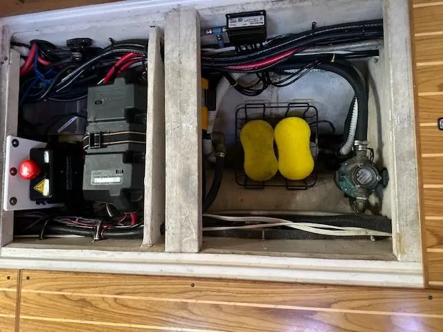 Slide: The Image of SPECTRA WATER MAKER - 62