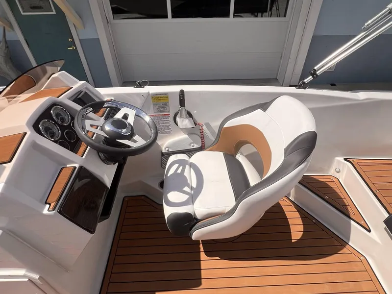 Slide: The Image of Starcraft SVX 211 OB 2024 - 10