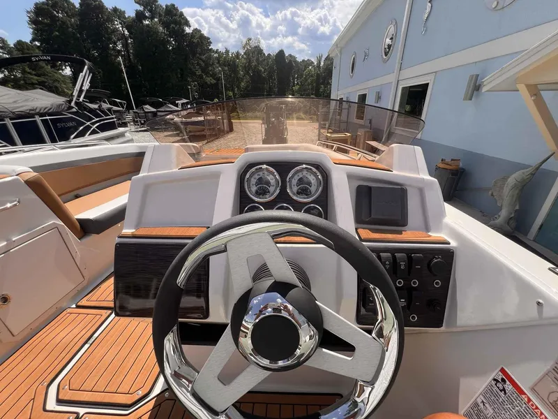 Slide: The Image of Starcraft SVX 211 OB 2024 - 11