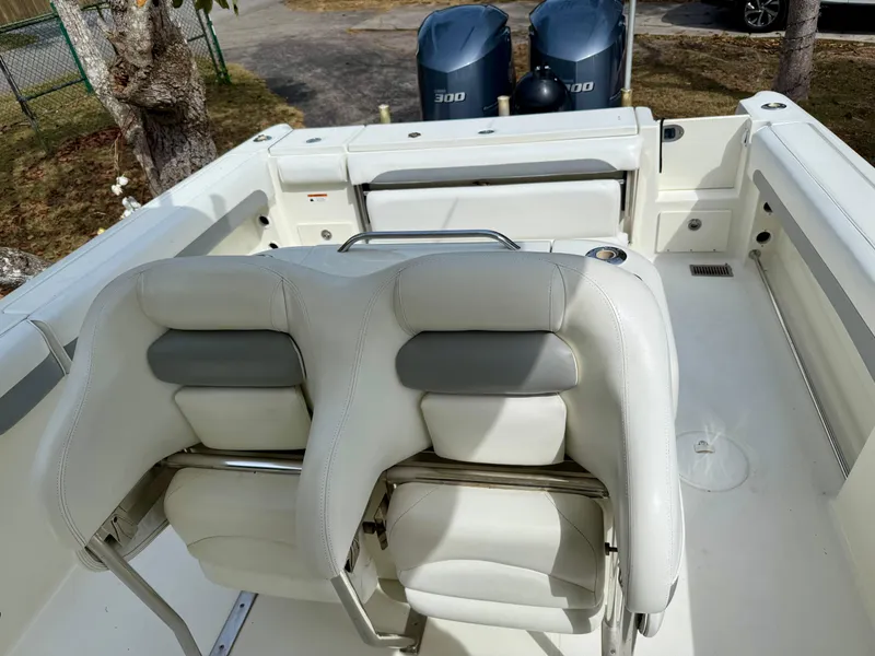Slide: The Image of 2008 Hydra-Sports Vector 2900 CC boat interior with dual seats and twin engines. - 4