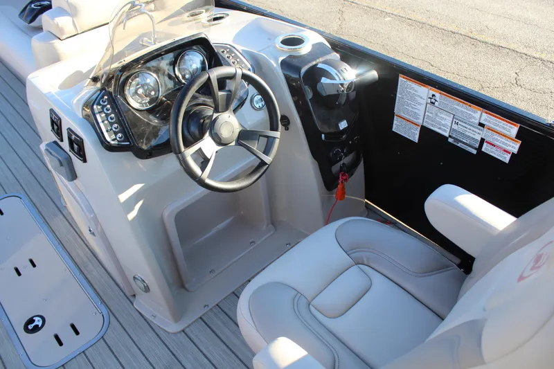 Slide: The Image of Princecraft Quorum 25 RL 2020 - 11