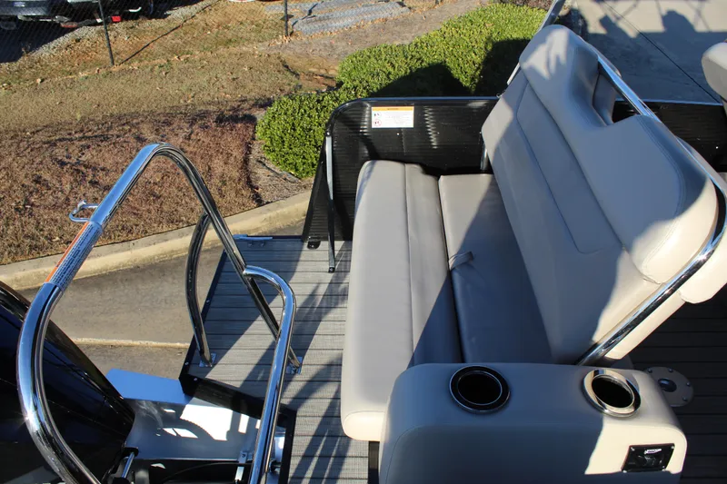 Slide: The Image of Princecraft Quorum 25 RL 2020 - 19